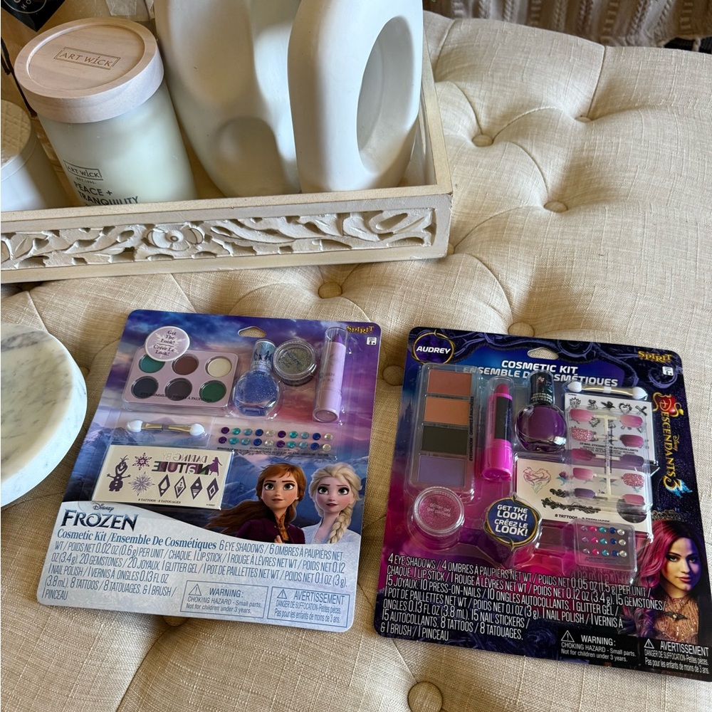 Cosmetic Kit with Pink and Purple Shades